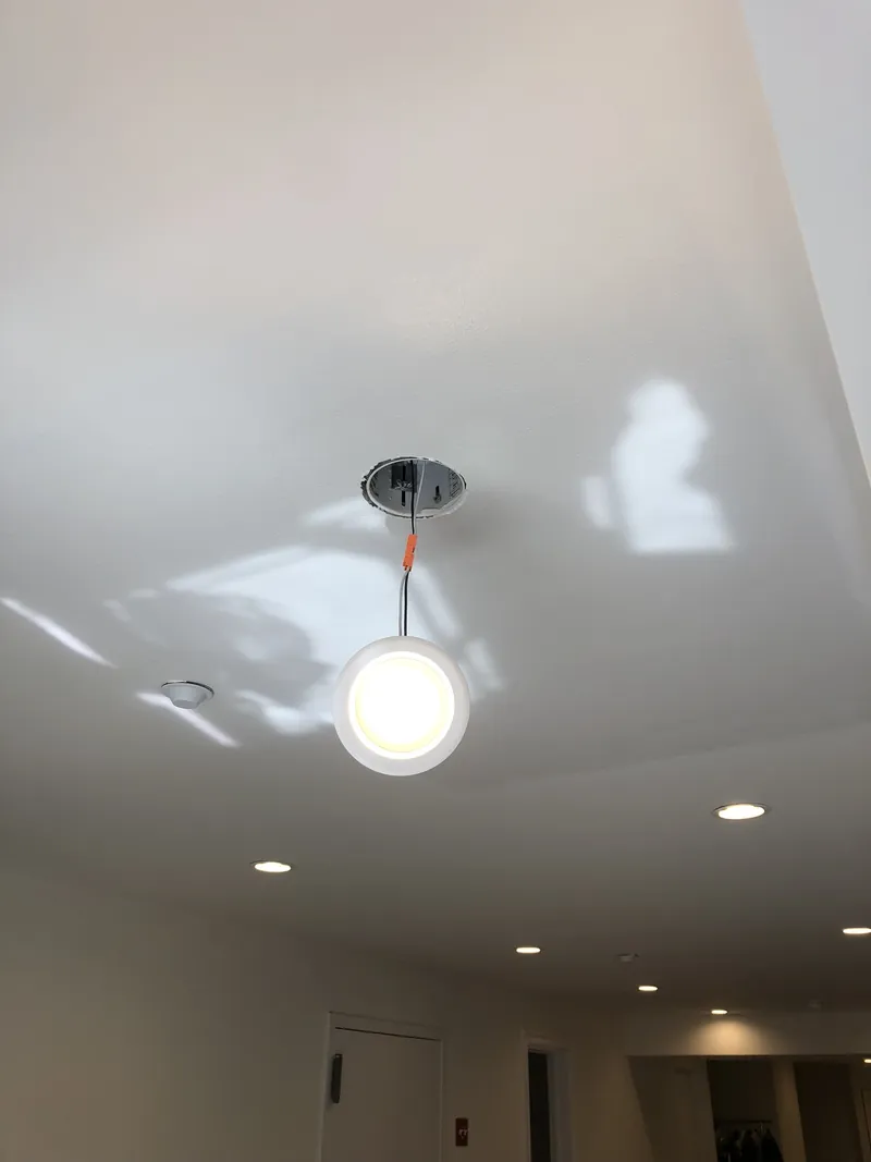 Pendant light