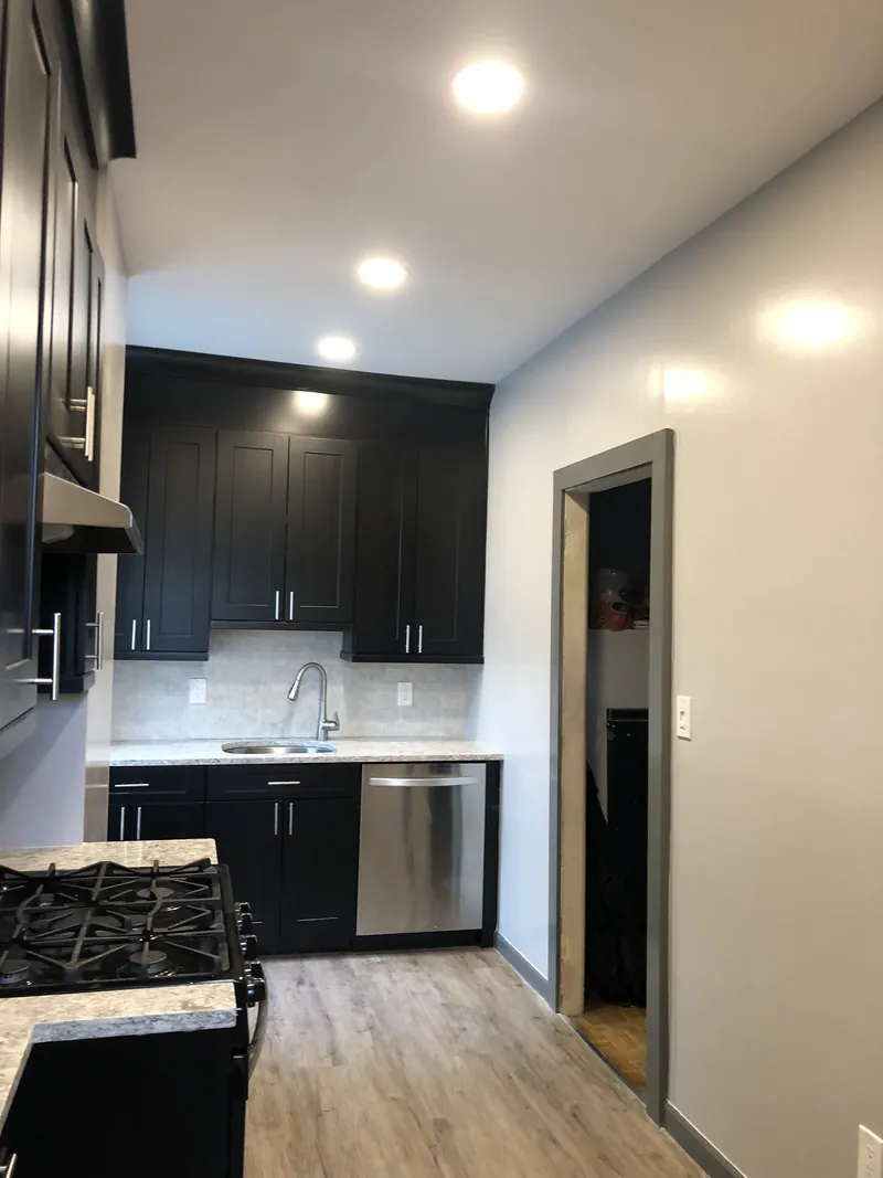 Kitchen wall finish
